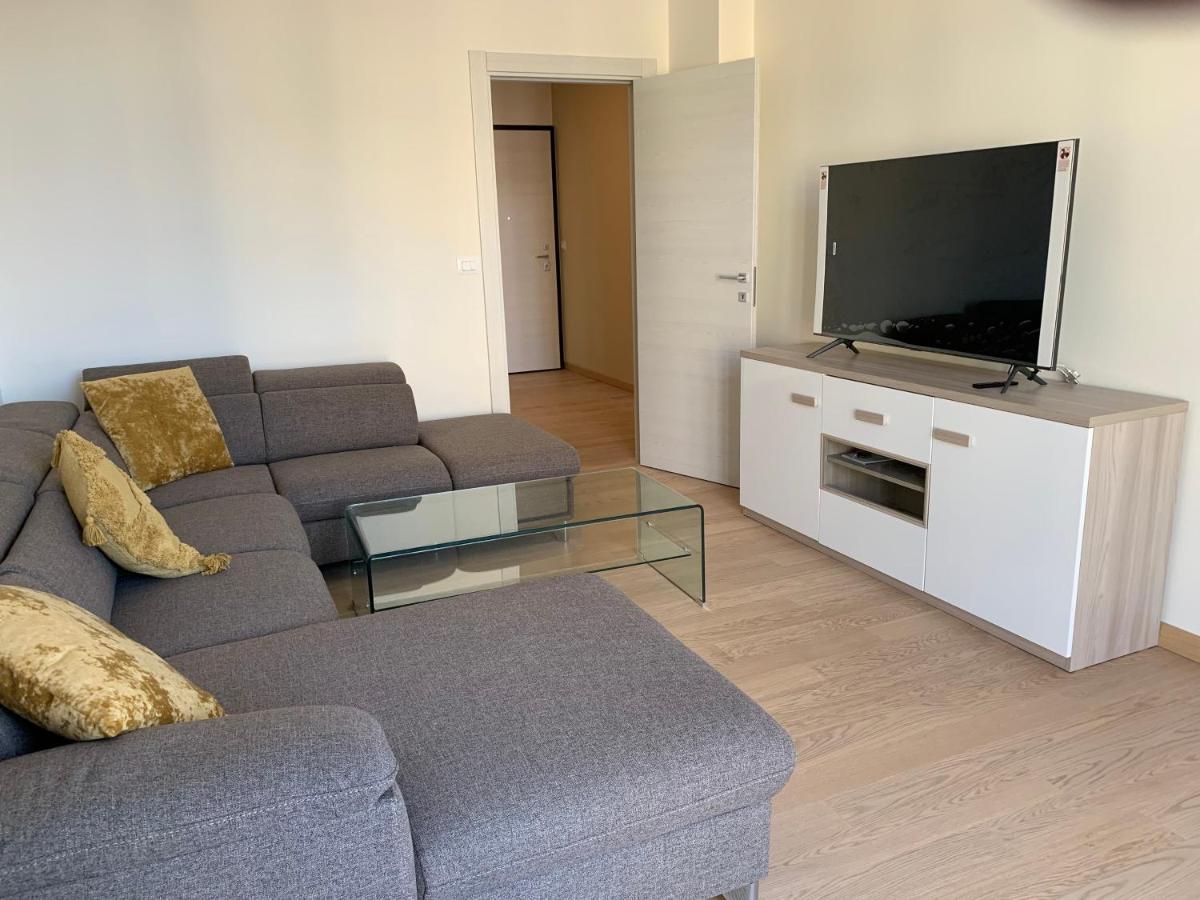 Appartamento Nuovissimo E Elegante Турин Экстерьер фото